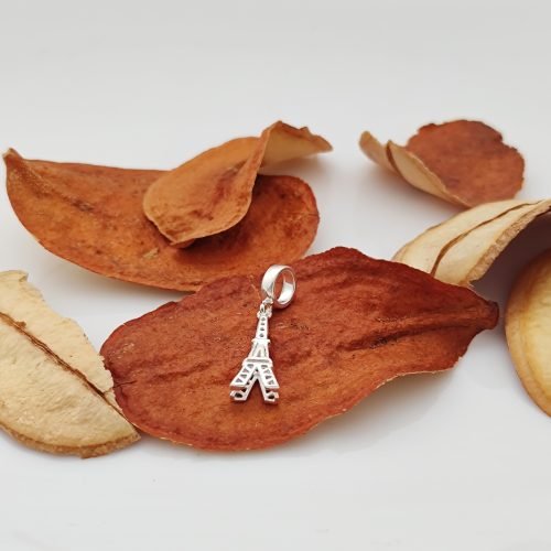 Pingente Prata 925 Berloque Zircônia Cravejado Torre Eiffel. Estoque Limitado - Sob Consulta -