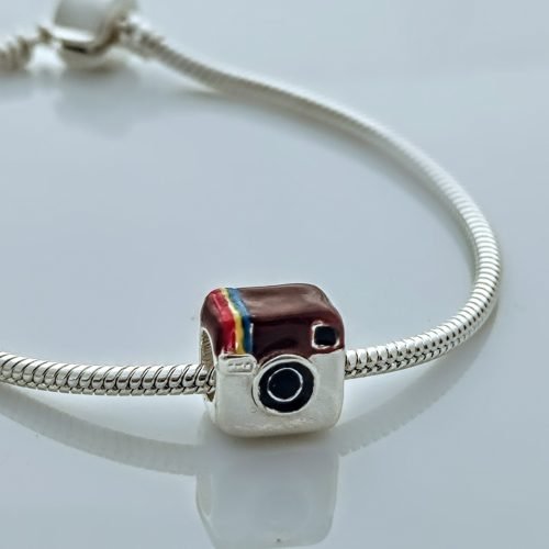 Pingente Prata 925 Berloque Resinado Instagram. Estoque Limitado - Sob Consulta-