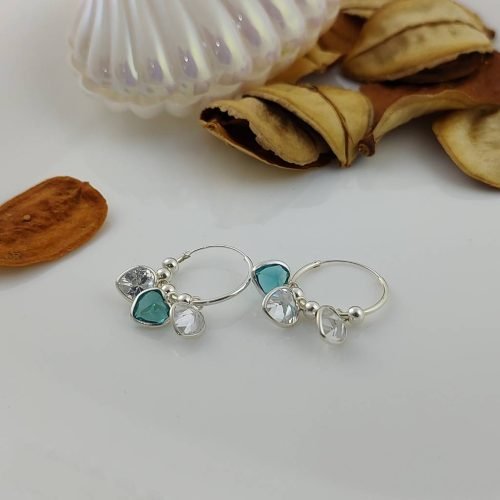 Brinco Prata 925 Brinco Argola com Corações Incolor e Verde – Estoque Limitado – Sob Consulta